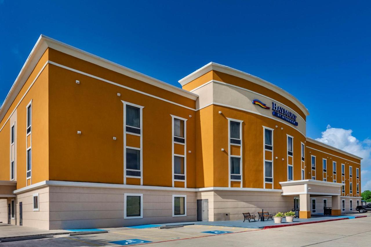 Hotel Baymont By Wyndham Victoria Exterior foto